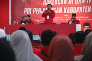 Rakercab PDI P Sambas, Target Kursi DPRD Kabupaten 9 Kursi