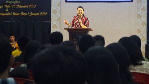 Karolin Rayakan Natal Bersama Jemaat GPdI Peace Center Ngabang