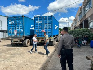 Tiba di Pelabuhan Dwikora, Satgas Preventif Kawal Pengamanan Surat Suara DPD, Presiden dan Wapres