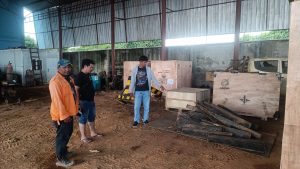 Penadah dan Pencuri Besi Rangka Kapal, Ditangkap di Kumpai