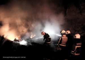 Kebakaran di Parit Bugis, Ade : Diduga Berasal Dari Lilin
