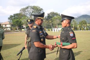 Pangdam Tanjungpura Lantik 44 Prajurit Tamtama di Singkawang 