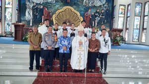 Pantau Misa Paskah di Gereja, Kapolres Sekadau Ajak Jemaat Jaga Kamtibmas Pasca Pemilu