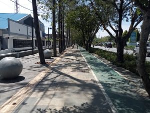 Pembangunan Trotoar Jalan Ahmad Yani Pontianak, Tuai Pujian Warga
