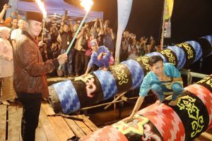 Pangdam Bersama Forkopimda Kalbar Buka Eksibisi Meriam Karbit di Pontianak