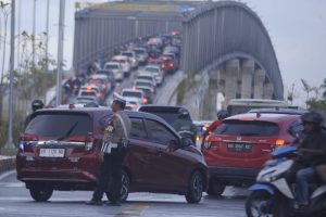 Antisipasi Arus Balik, Satgas Kamseltibcarlantas Atur Jalur Protokol di Pontianak 