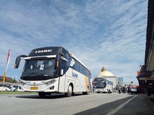 Kapolda dan PJ Gubernur Kalbar Lepas Keberangkatan Mudik Gratis Khatulistiwa 