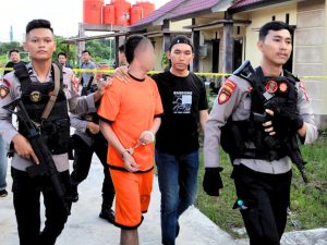 Polisi Gelar Rekontruksi Pembunuhan Mantan Istri di Gang Limbung 