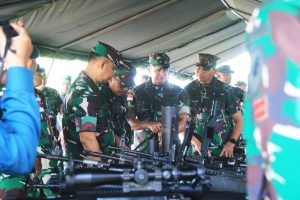 Pangdam XII/Tpr dan Kasum TNI Periksa Kesiapan Yonif 641/Bru Penugasan ke Papua Pegunungan 