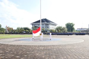 Kasdam XII/Tpr Bersama Forkopimda Ikuti Upacara Hardiknas ke-116 