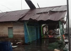 Dabong Diterjang Puting Beliung, 7 Rumah Warga Rusak    