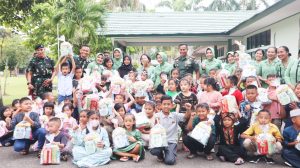 Ditinggal Tugas ke Papua, Ini Pesan Pangdam XII/Tpr Untuk Persit Korum Yonif 641/Bru.