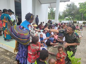 Sambangi GKII Laodekia, Koops Habema Gelar Minggu Kasih dengan Warga Papua 