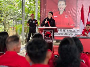 Laksanakan Konsolidasi PDI Perjuangan, Karolin : Saya Sebagai Kader, Serius Maju Sebagai Bupati Landak