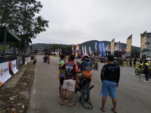 Personel Polres Singkawang Amankan Kejurda Motorprix Seri I