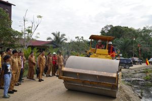 Sis Resmikan Penanganan Long Segment Mataso – Ulak Pauk