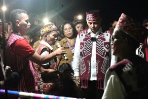 Wahyudi Tutup Gawai Dayak Bersama di Desa Nanga Kantuk 