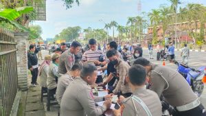 Tim Gabungan Gelar Operasi Patuh Kapuas 2024 di Depan Alun-Alun Kapuas