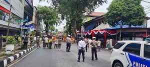 Personil Polresta Pontianak, Amankan Hari Kedua Pendaftaran Paslon Walikota Pontianak 