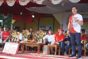 Sis Tutup Open Turnamen Sepak Bola Seluruh Kalbar di Perigi 