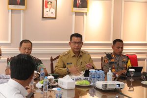 Gutmen Pimpin Rakor Persiapan Pemilu Bersama Forkopimda Landak 