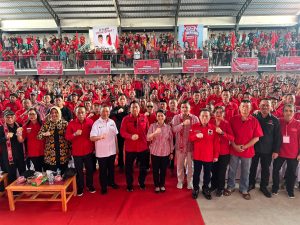 Rakercabsus PDI P Landak, Konsolidasikan Pemenangan Karolin-Erani serta Norsan-Krisantus