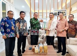 Pererat Kerjasama, Dirut Bank Kalbar Kunjungi Kanwil Kemenag Kalbar 