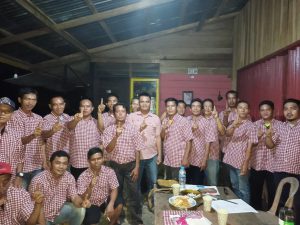 Tim Pemenangan Pasangan KREN Desa Nyari Siap Bekerja Memenangkan Karolin-Erani