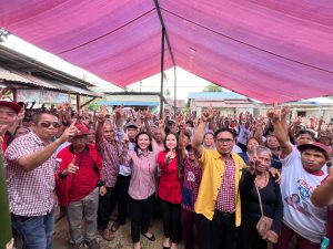 Kampanye di Tiang Tengah, Karolin : Perlu Kolaborasi DPRD dan Bupati untuk Pembangunan