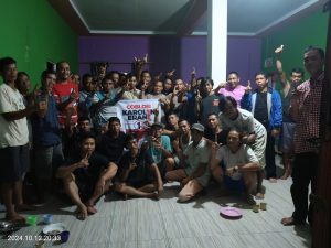 Masyarakat Desa Kayu Ara Siap Memenangkan Pasangan Karolin-Erani, Sumadi : 27 November Coblos Karolin-Erani