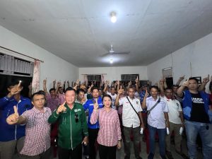 Dukung Penuh Karolin-Erani, Warga Antusias Jadi Tim Pemenangan KREN di Banyuke Hulu 