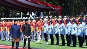 Presiden Prabowo Pimpin Upacara Pelepasan Presiden Joko Widodo di Istana Merdeka