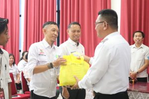 Pj Bupati Landak Ingatkan ASN Harus Melek Teknologi