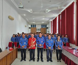 Pj Sekda Landak Buka Bimtek Kearsipan Bagi Arsiparis
