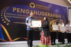 Pemkab Kapuas Hulu Raih Predikat Penilaian Kepatuhan Penyelenggaraan Pelayanan Publik Dari Ombudsman