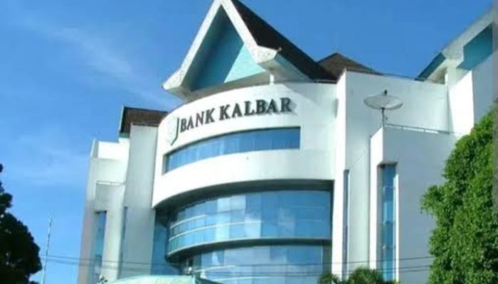 Perkuat Sinergi Antar Instansi Bank Kalbar dan BWI Teken PKS