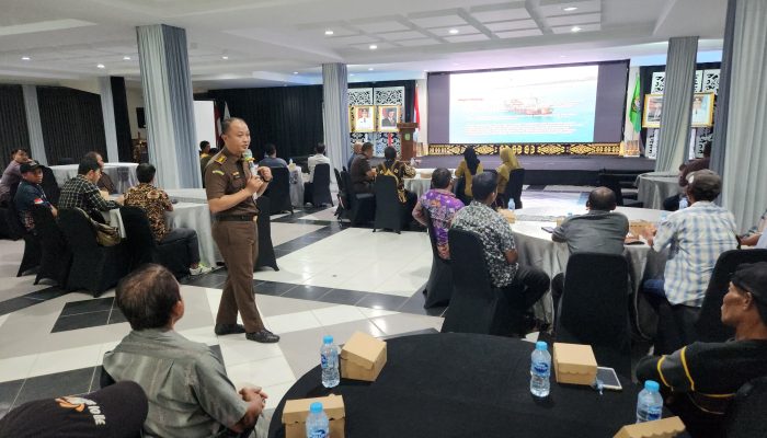 Cegah Pelanggaran Hukum Terhadap Nelayan, Ini yang Dilakukan Kejati Kalbar 