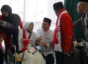 Bupati Kapuas Hulu Sambut Langsung Kedatangan Jamah Haji di Batam