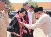 Bupati Karolin Hadiri Pelantikan Dewan Pengurus TMI Landak