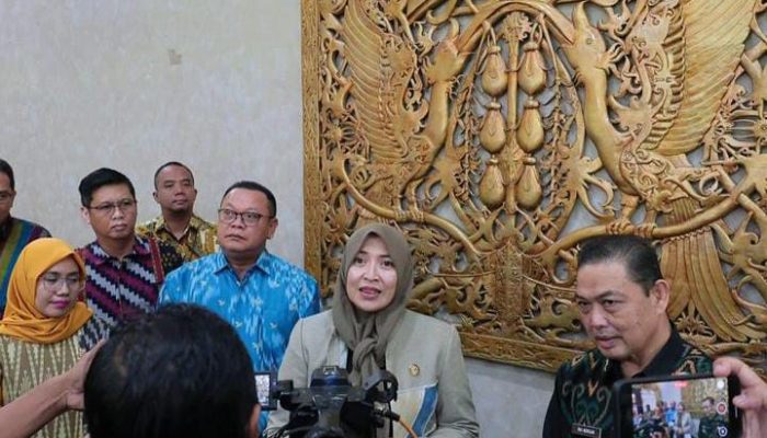 Kampanye Ayo Menabung oleh OJK, Mendapatkan Apresiasi dari Bank Kalbar 