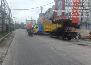 Bongkar Muat Penyedia Jasa Ekspedisi Mengganggu Pengguna Jalan Budi Karya