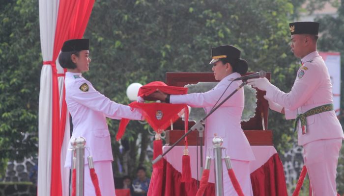 Peringatan HUT RI ke 80 Pemkab Landak, Karolin : Bersama Membawa Indonesia Menuju Kemajuan