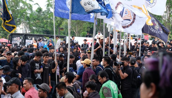 BEM FISIP Untan Gelar Aksi Damai, Tuntut Transparansi Anggaran DPR 