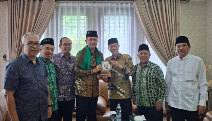 Silaturahmi dengan PBMA di Serang, Ini Yang Disampaikan Menteri Transmigrasi