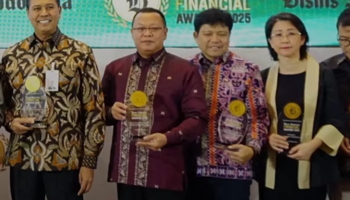 Bank Kalbar Raih Penghargaan BIFA 2025, Kategori BPD Sumatera Kalimantan 