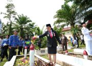 Karolin Serukan Ajakan Jiarah ke Makam Pahlawan Bagi Masyarakat dan Siswa
