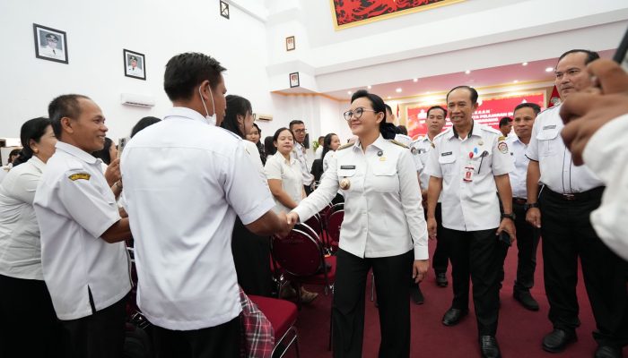 Pemkab Landak Berkomitmen Tingkatkan Mutu Pendidikan dan Fasilitasnya 