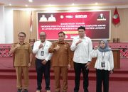 Erani Membuka Bimtek IEPK di Lingkungan Pemkab Landak
