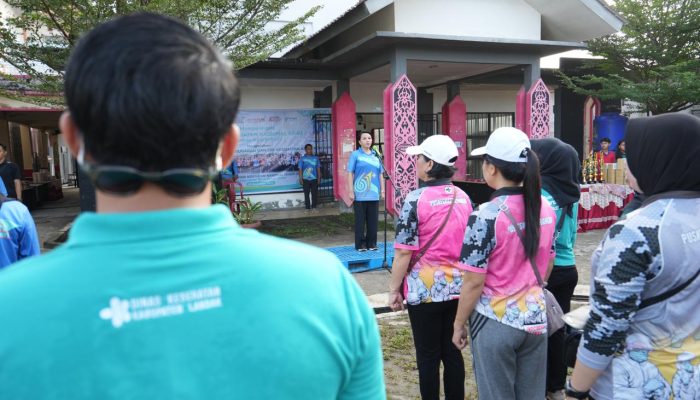 Peringati HKN Bupati Landak Ajak Generasi Muda Menuju Transformasi Kesehatan