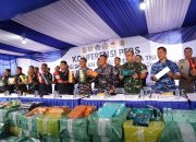 Pangdam XII/Tpr Hadiri Konferensi Pers Penindakan Rokok Ilegal Asal Kamboja 